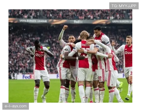 阿贾克斯荷甲竞争力下滑:争冠形势出现变化,对赛季走势带来影响