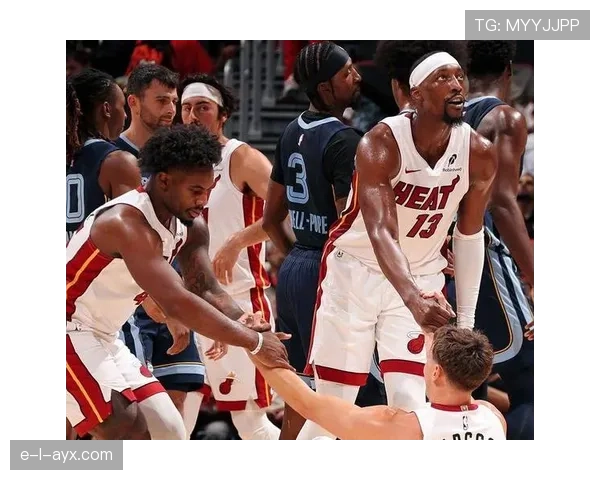 康利无球跑动提升挡拆效率，快船进攻节奏明显加快