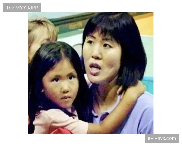 郎平上场像铁娘子，生活照透着普通人想都不敢想的那种档次